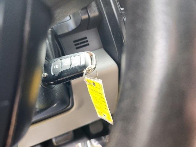 used 2019 Ford F-150 car, priced at $21,999