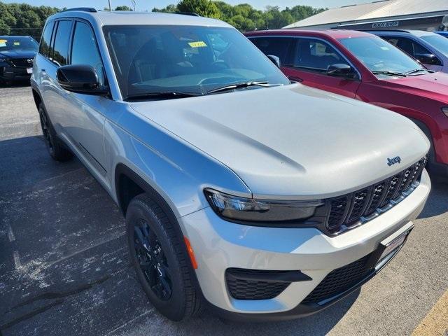 new 2025 Jeep Grand Cherokee car, priced at $44,480