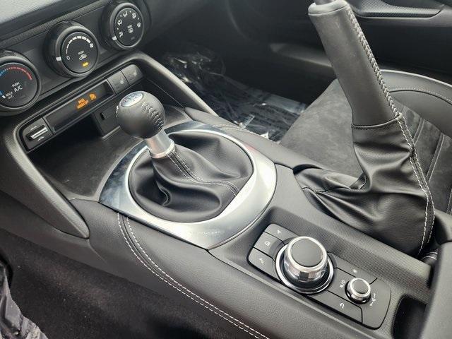 new 2025 Mazda MX-5 Miata RF car, priced at $42,625