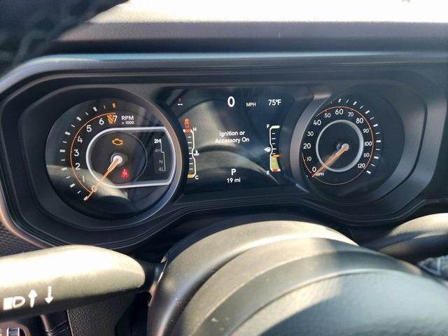 new 2025 Jeep Gladiator car, priced at $47,877