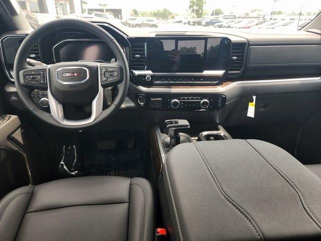 new 2025 GMC Sierra 1500 car, priced at $56,475