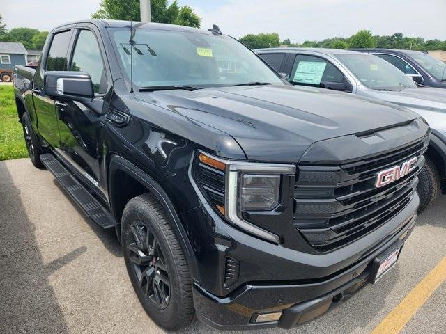new 2025 GMC Sierra 1500 car, priced at $56,475