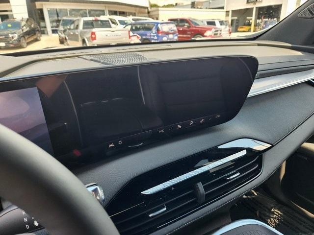 new 2026 Buick Enclave car, priced at $46,095