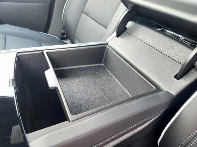 new 2026 Buick Enclave car, priced at $46,095