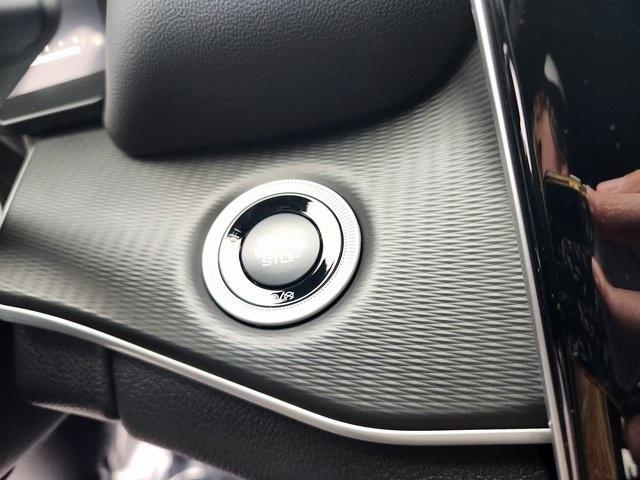 new 2025 Jeep Grand Cherokee car, priced at $42,915