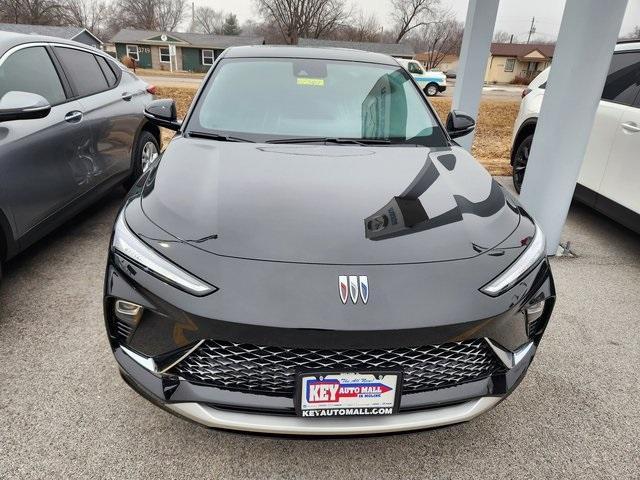 new 2025 Buick Envista car, priced at $30,785