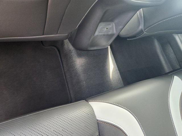 new 2025 Buick Envision car, priced at $42,735