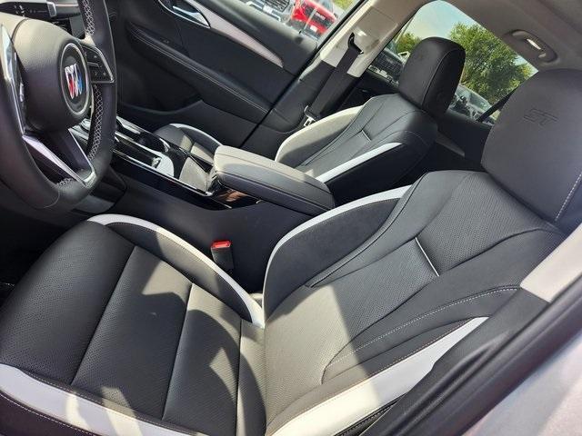 new 2025 Buick Envision car, priced at $42,735