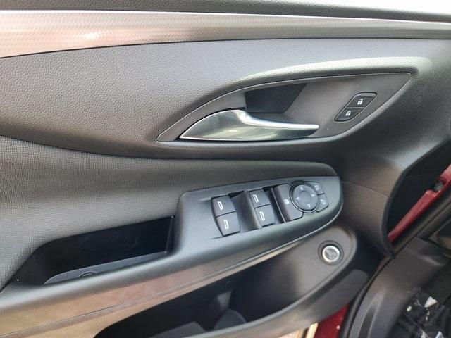 new 2025 Buick Envista car, priced at $30,485