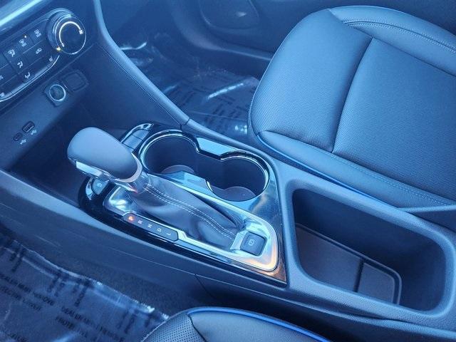 new 2025 Buick Encore GX car, priced at $27,025