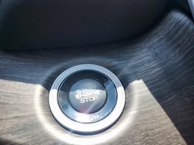 new 2025 Jeep Grand Cherokee car, priced at $48,612
