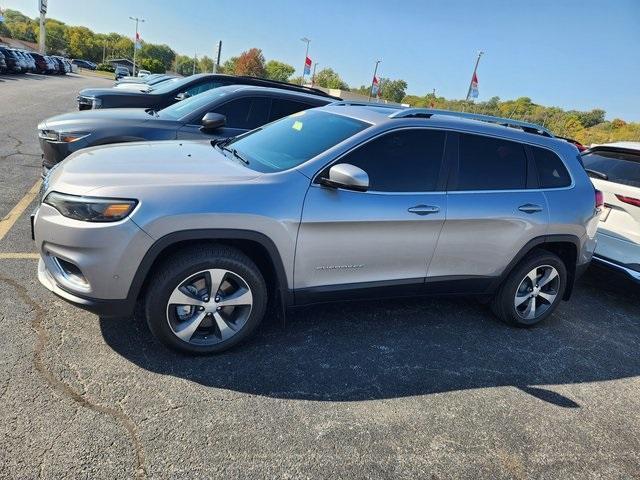 used 2019 Jeep Cherokee car, priced at $17,999