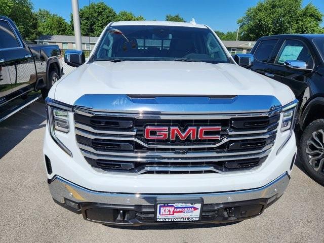 new 2025 GMC Sierra 1500 car, priced at $56,075