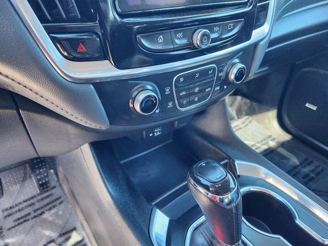 used 2020 Chevrolet Traverse car, priced at $25,999