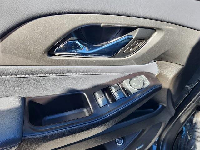 used 2020 Chevrolet Traverse car, priced at $25,999