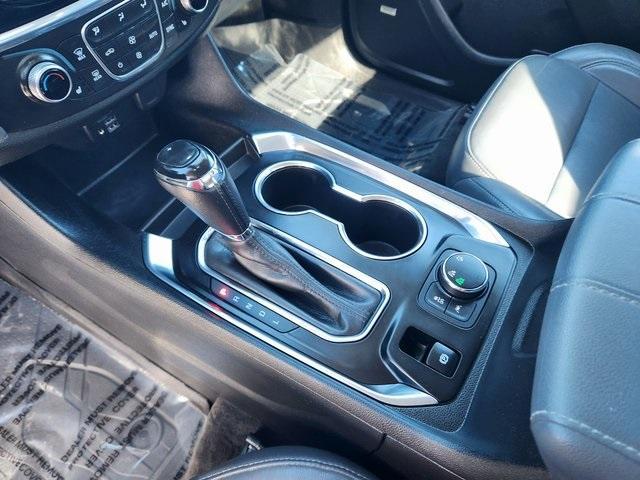 used 2020 Chevrolet Traverse car, priced at $25,999