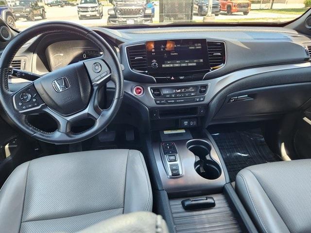 used 2022 Honda Passport car, priced at $30,999