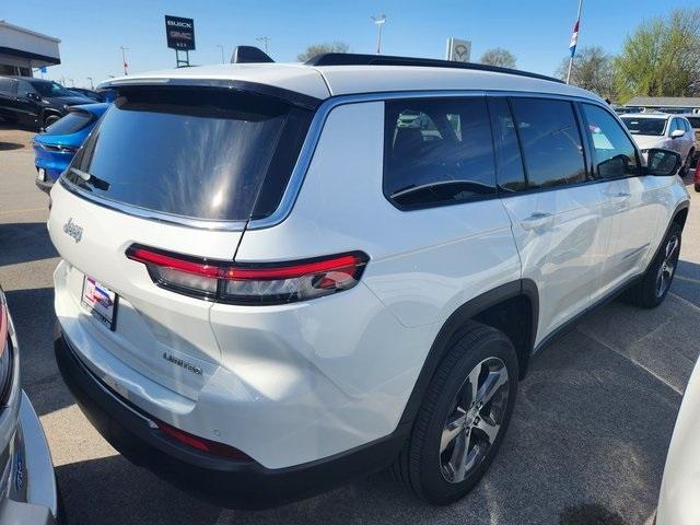 new 2024 Jeep Grand Cherokee L car, priced at $48,377