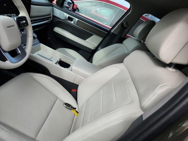 used 2024 Hyundai SANTA FE HEV car, priced at $40,999