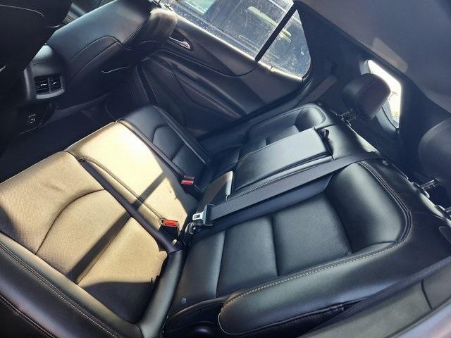 used 2021 Chevrolet Equinox car, priced at $25,999
