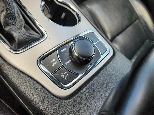 used 2018 Jeep Grand Cherokee car, priced at $17,999