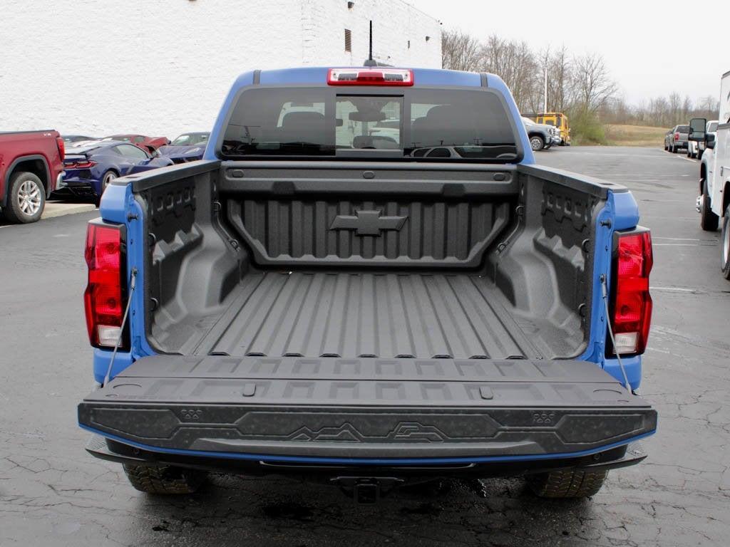 new 2025 Chevrolet Colorado car, priced at $42,800