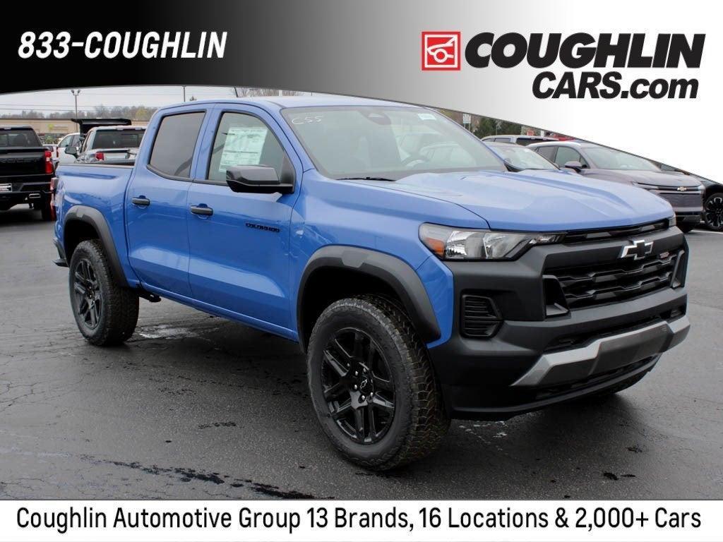 new 2025 Chevrolet Colorado car, priced at $42,800