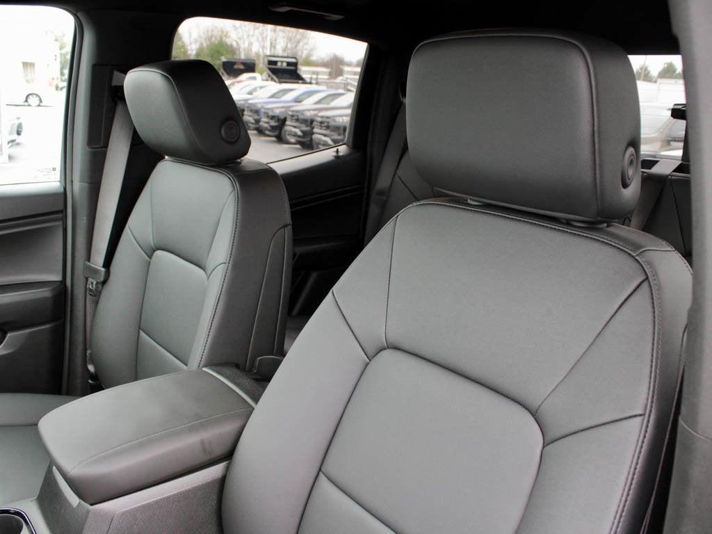 new 2025 Chevrolet Colorado car, priced at $42,800