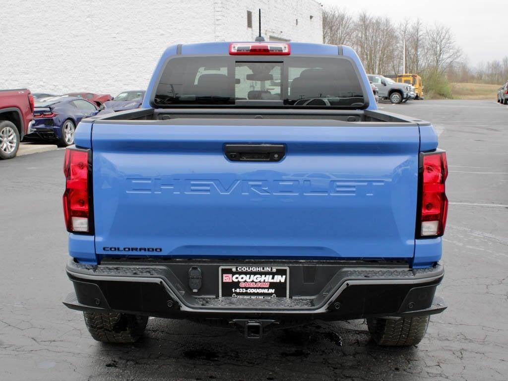 new 2025 Chevrolet Colorado car, priced at $42,800