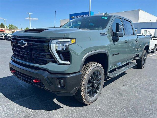 new 2025 Chevrolet Silverado 3500 car, priced at $85,935