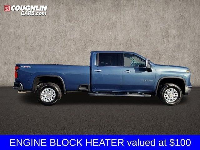 used 2025 Chevrolet Silverado 3500 car, priced at $71,998
