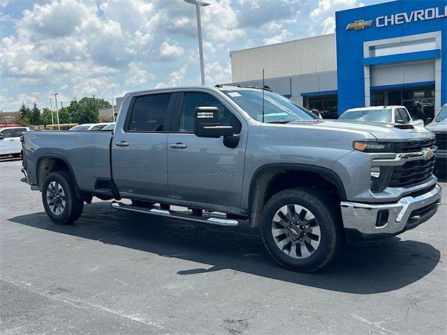 new 2025 Chevrolet Silverado 3500 car, priced at $76,059