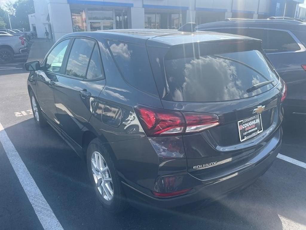 used 2022 Chevrolet Equinox car, priced at $18,466