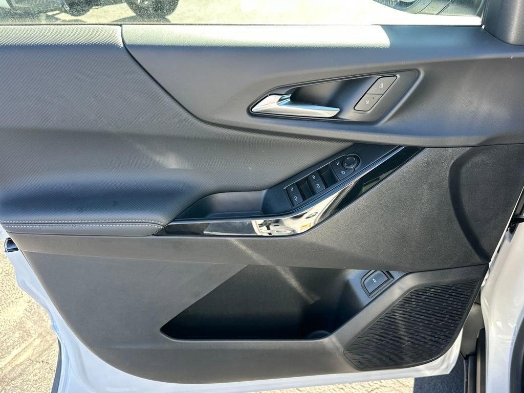 new 2026 Chevrolet Equinox car, priced at $36,709