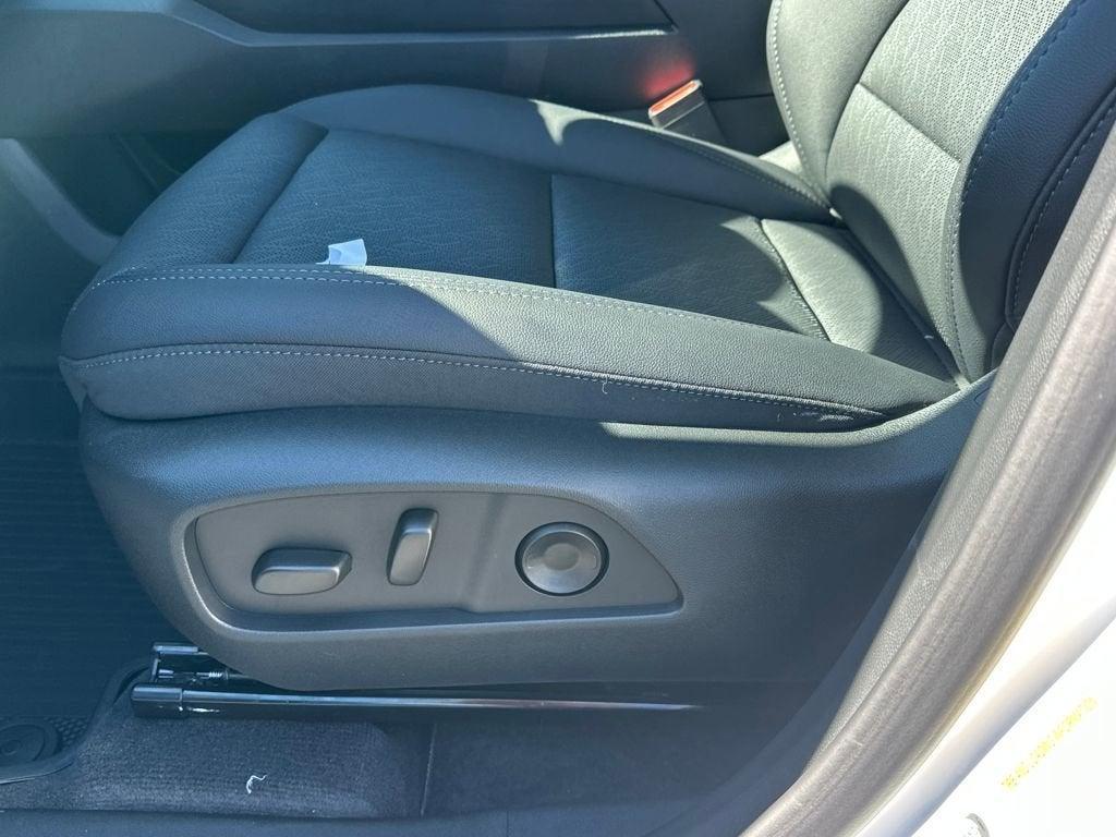 new 2026 Chevrolet Equinox car, priced at $36,709