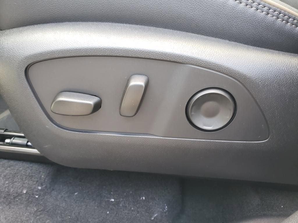 new 2026 Chevrolet Traverse car, priced at $62,214