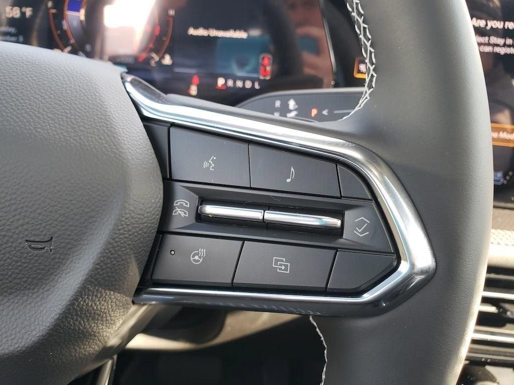 new 2026 Chevrolet Traverse car, priced at $62,214