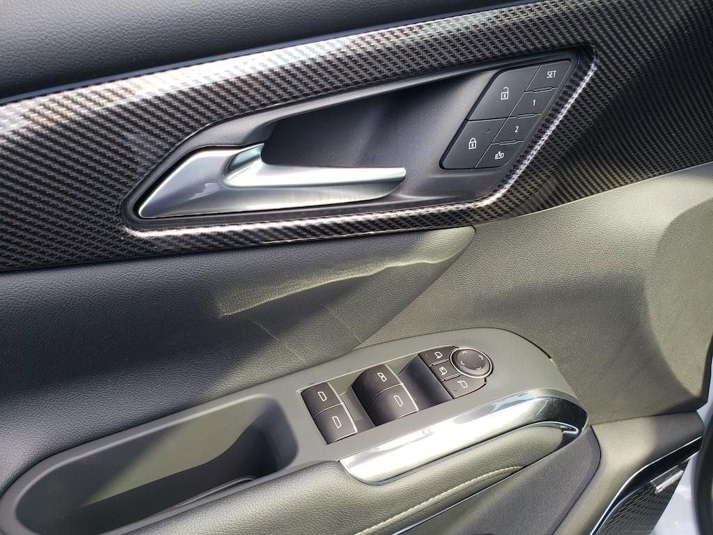 new 2026 Chevrolet Traverse car, priced at $62,214