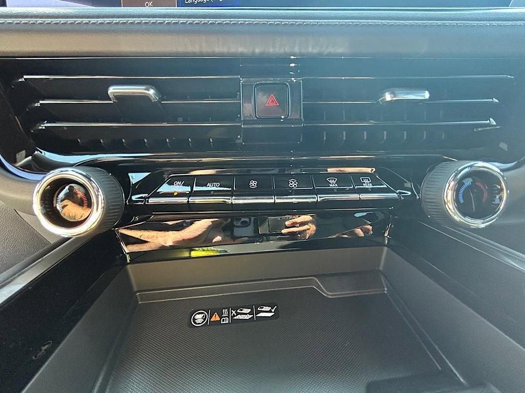 new 2025 Chevrolet Suburban car, priced at $99,449