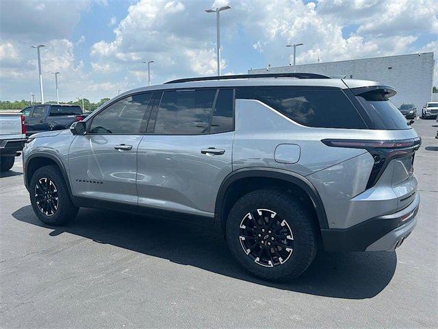 used 2024 Chevrolet Traverse car, priced at $49,199