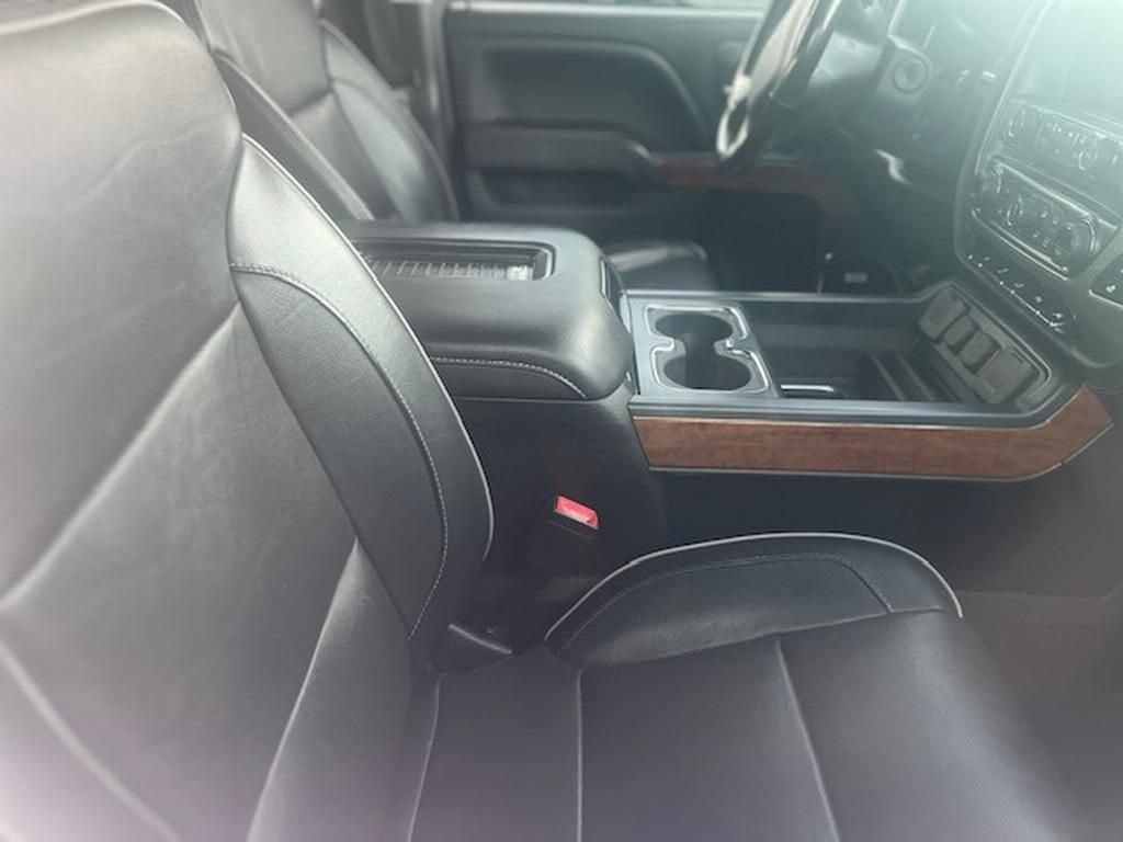 used 2018 Chevrolet Silverado 1500 car, priced at $32,641