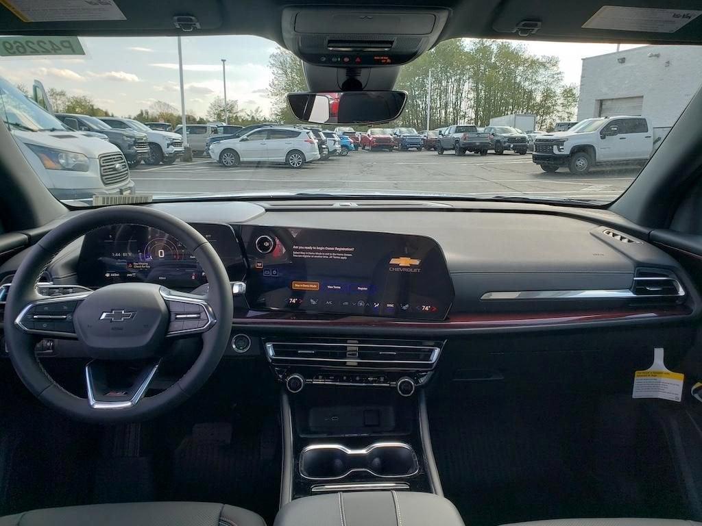 new 2026 Chevrolet Traverse car, priced at $55,239