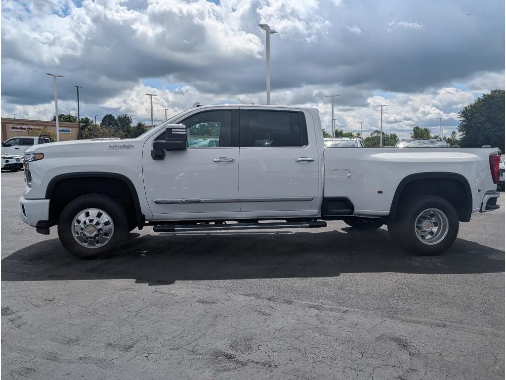 new 2025 Chevrolet Silverado 3500 car, priced at $83,250