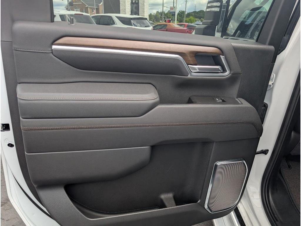 new 2025 Chevrolet Silverado 3500 car, priced at $83,250