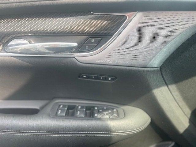 used 2023 Cadillac XT6 car, priced at $35,864