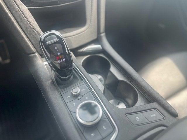 used 2023 Cadillac XT6 car, priced at $35,864