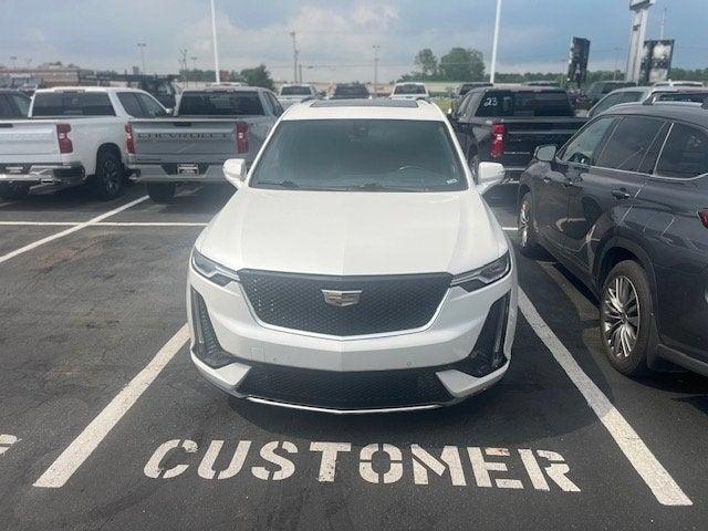used 2023 Cadillac XT6 car, priced at $35,864