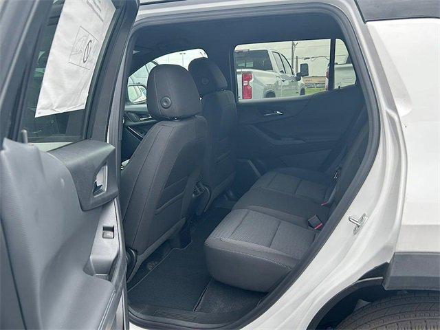 new 2026 Chevrolet Equinox car, priced at $31,535