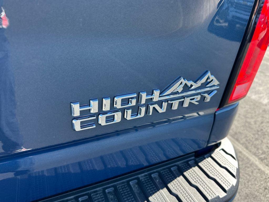 new 2026 Chevrolet Silverado 2500 car, priced at $90,604