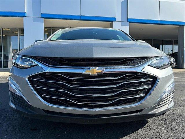 new 2025 Chevrolet Malibu car, priced at $25,999